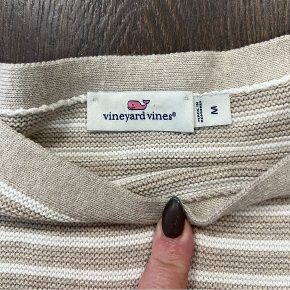 Vineyard Vines Oatmeal/Heather Striped Boatneck Sweater SZ MED - Picture 2 of 3